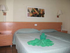 Отель Bungalows El Cardonal, спальня