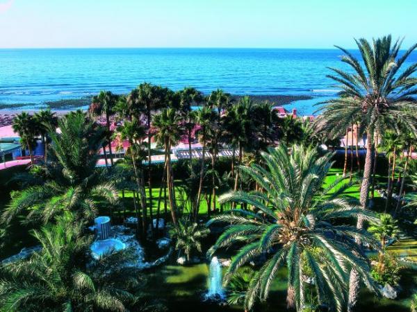 Riu Grand Palace Maspalomas Oasis.jpg