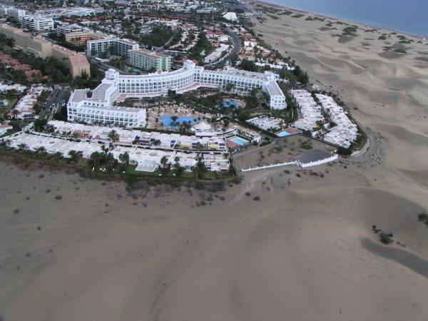 RIU PALACE MASPALOMAS.jpg